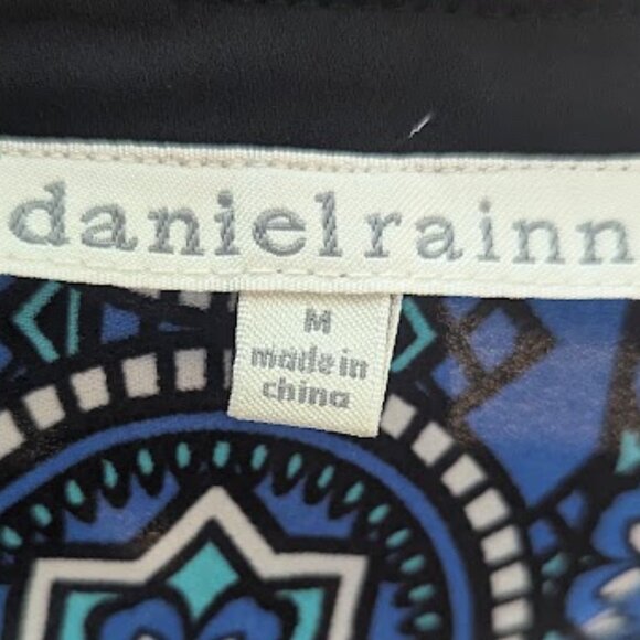 Black and Blue Sleeveless Blouse Size Medium - Picture 5 of 5